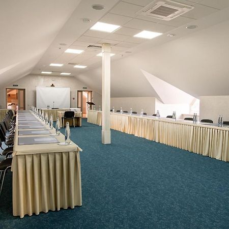Оранта Hotel Truszkavec Kültér fotó