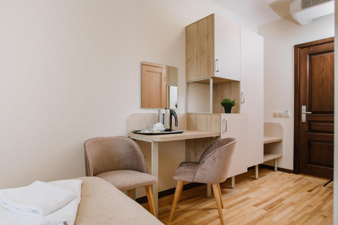 Оранта Hotel Truszkavec Kültér fotó