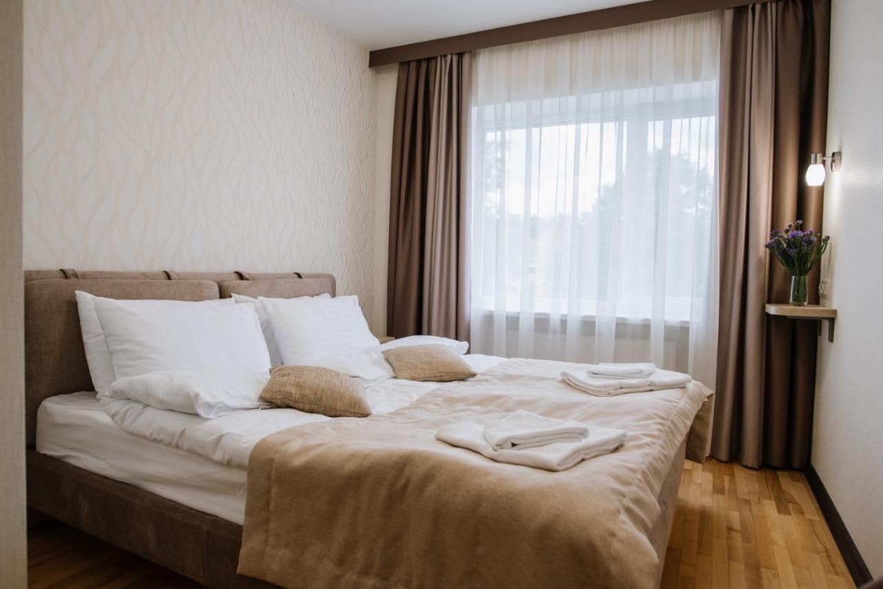 Оранта Hotel Truszkavec Kültér fotó