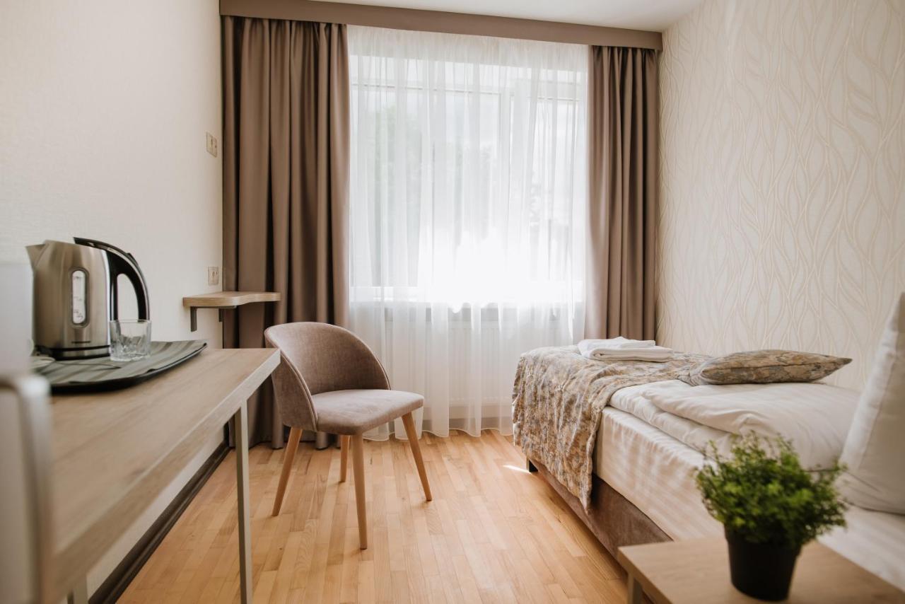 Оранта Hotel Truszkavec Kültér fotó
