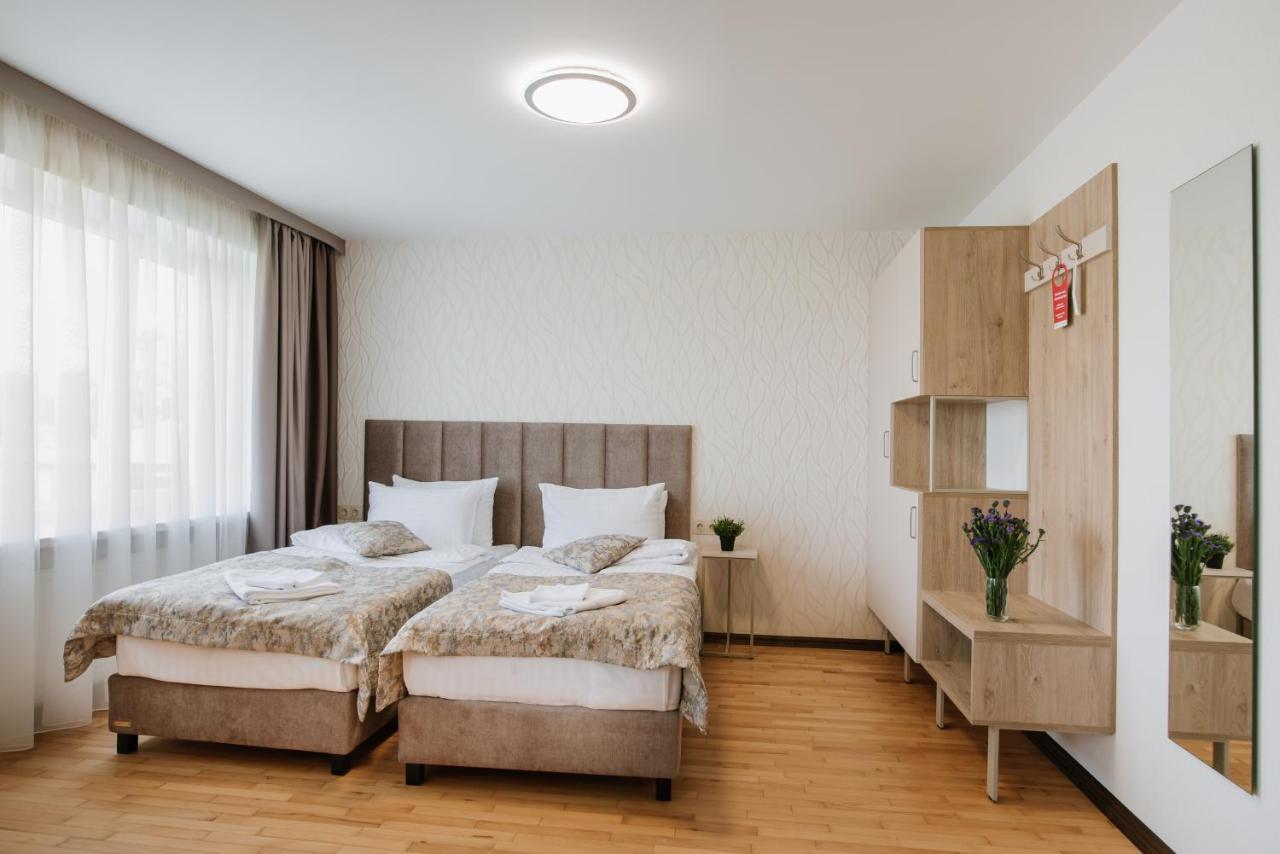 Оранта Hotel Truszkavec Kültér fotó