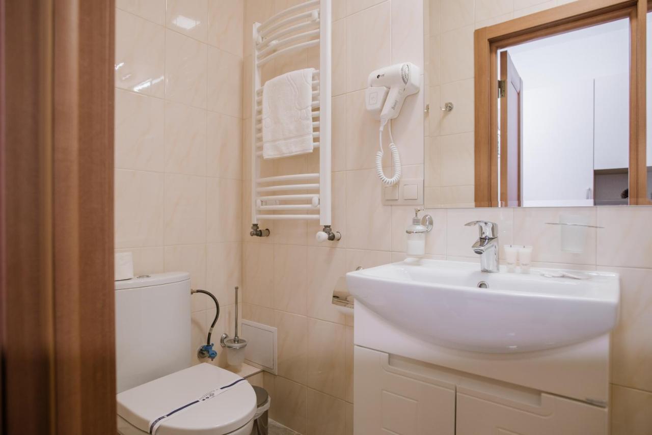 Оранта Hotel Truszkavec Kültér fotó